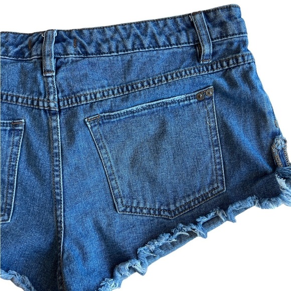 Free People Distressed Denim Shorts - Picture 3 of 4
